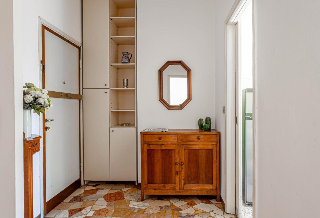Ferienwohnung Cozy Cityscape - Quartiere Ortica Mailand Exterior foto